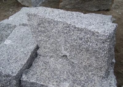 Kamień murowy łupany 10x20x40